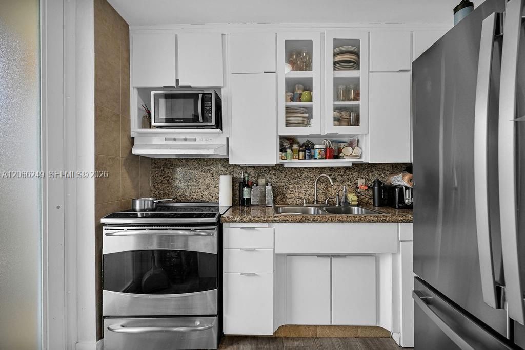 2400 NE 9th St , Unit 201, Fort Lauderdale, FL 33304 Photo