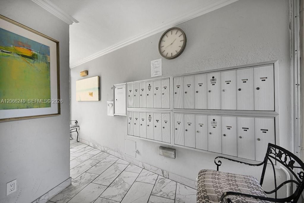 2400 NE 9th St , Unit 201, Fort Lauderdale, FL 33304 Photo