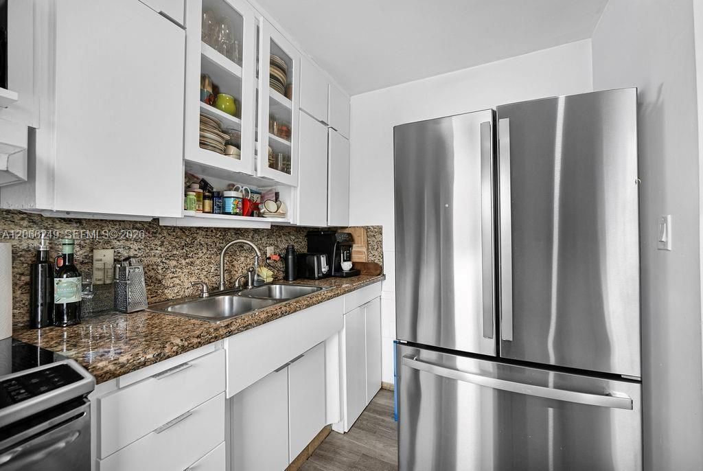 2400 NE 9th St , Unit 201, Fort Lauderdale, FL 33304 Photo