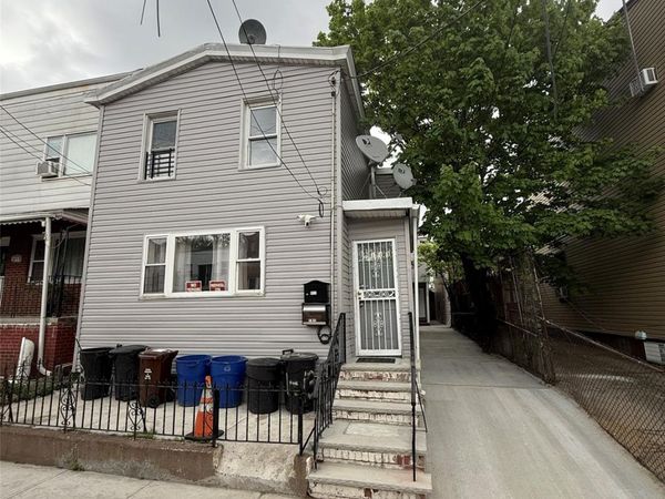 9113 77th St , Woodhaven, NY 11421