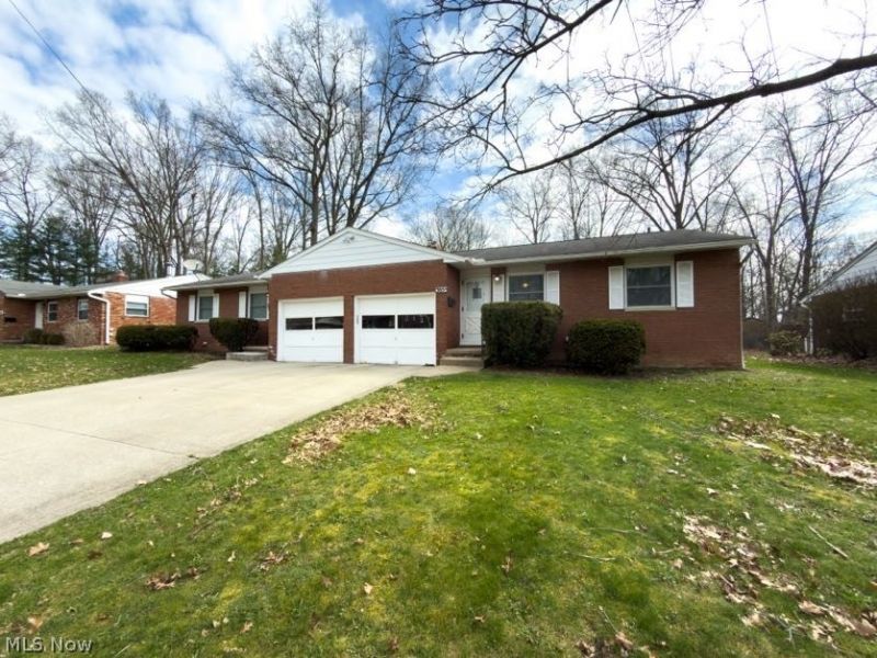 3853-3857 Seneca Street, Stow, OH 44224 Photo 3