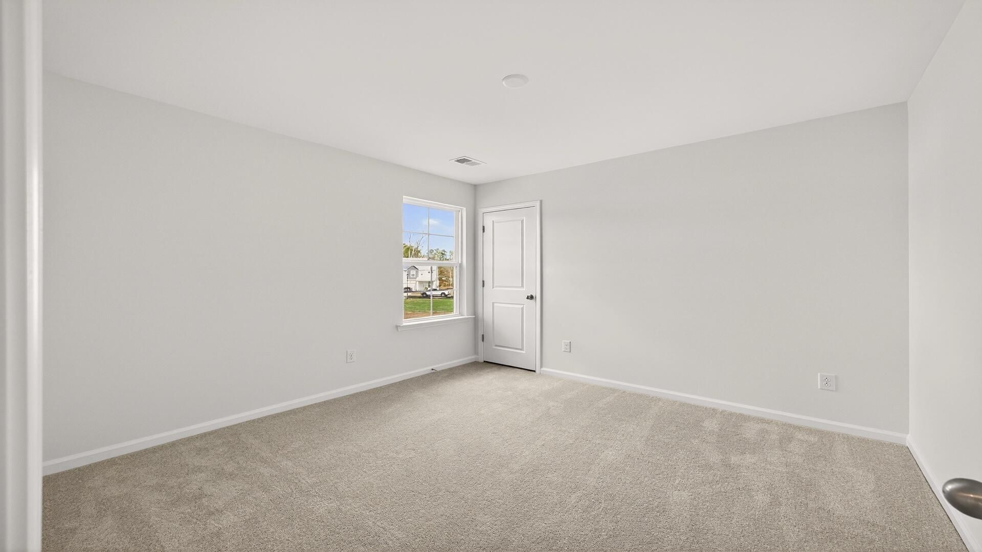 442 Cadbury Loop Photo 22
