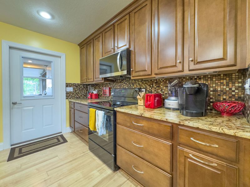 7455 Snug Harbor Drive, Russells Point, OH 43348 Photo 13
