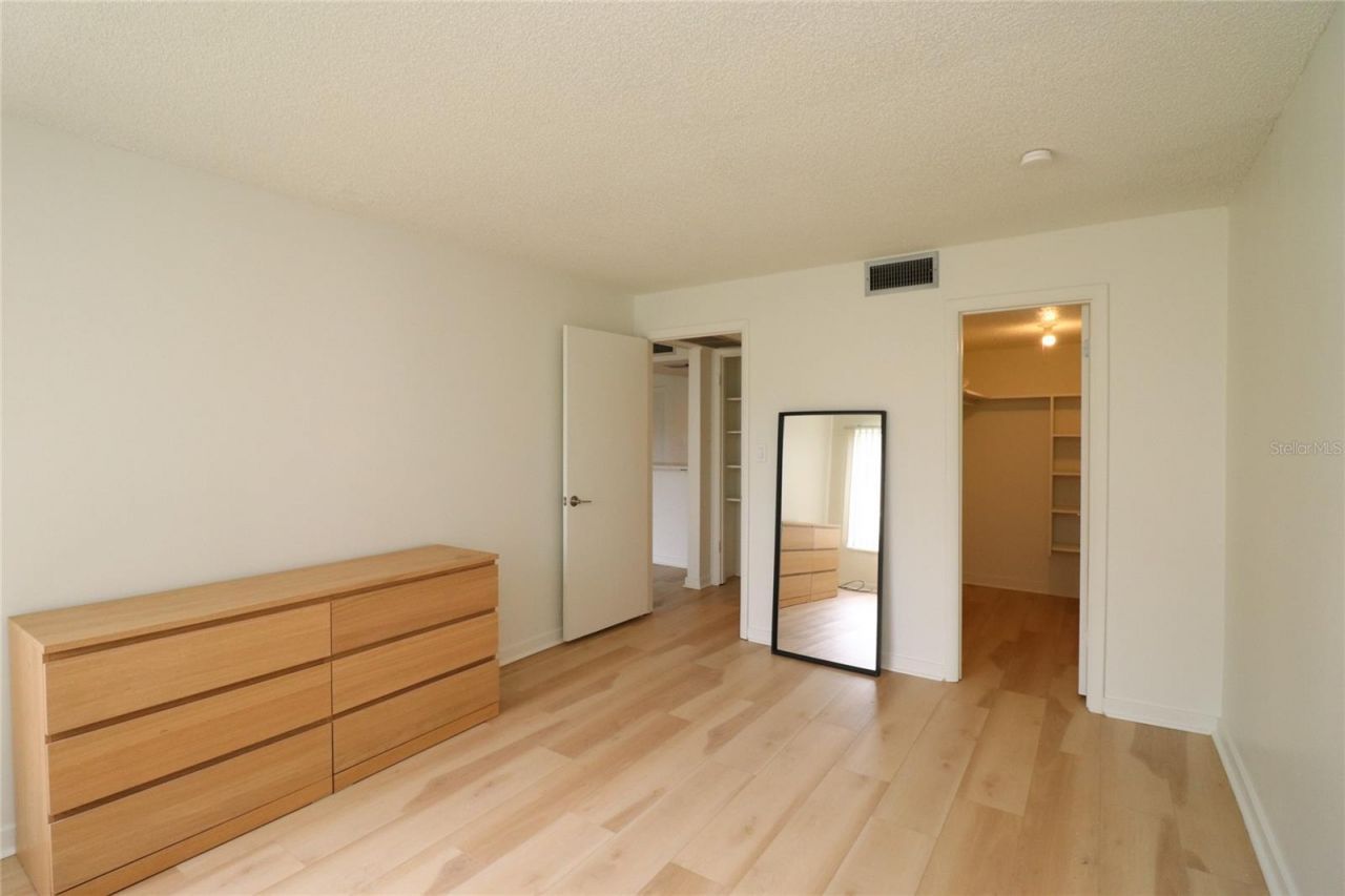 618 Orange Drive, Unit 207, Altamonte Springs, FL 32701 Photo