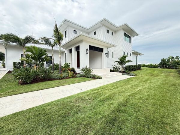 101 DUE EAST STREET, NEW SMYRNA BEACH, FL 32169