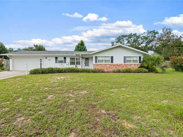 415 HIAWATHA AVENUE , INVERNESS, FL 34452