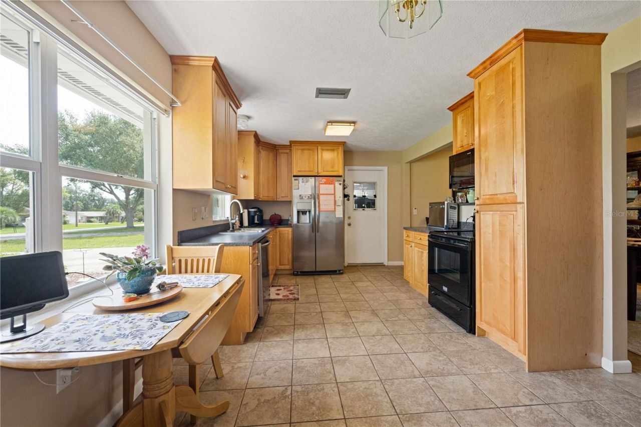 415 Hiawatha Avenue, Inverness, FL 34452 Photo