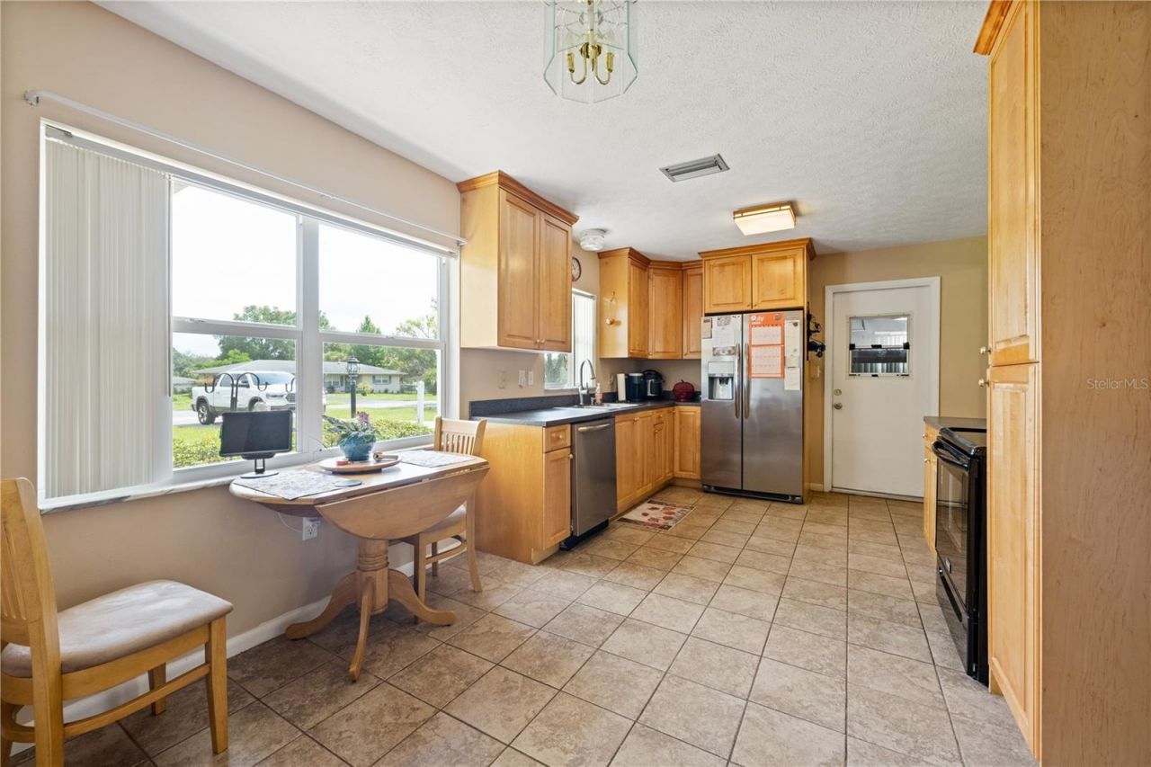 415 Hiawatha Avenue, Inverness, FL 34452 Photo