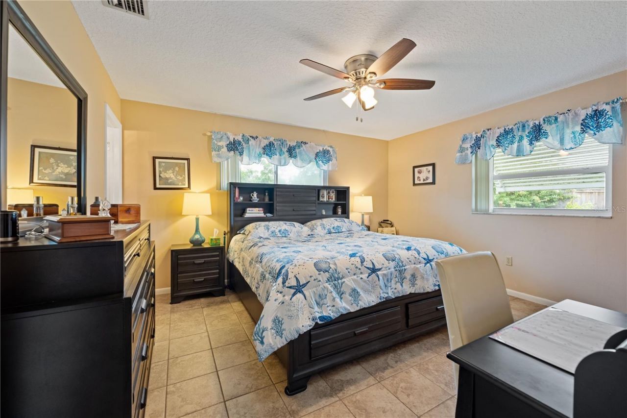 415 Hiawatha Avenue, Inverness, FL 34452 Photo