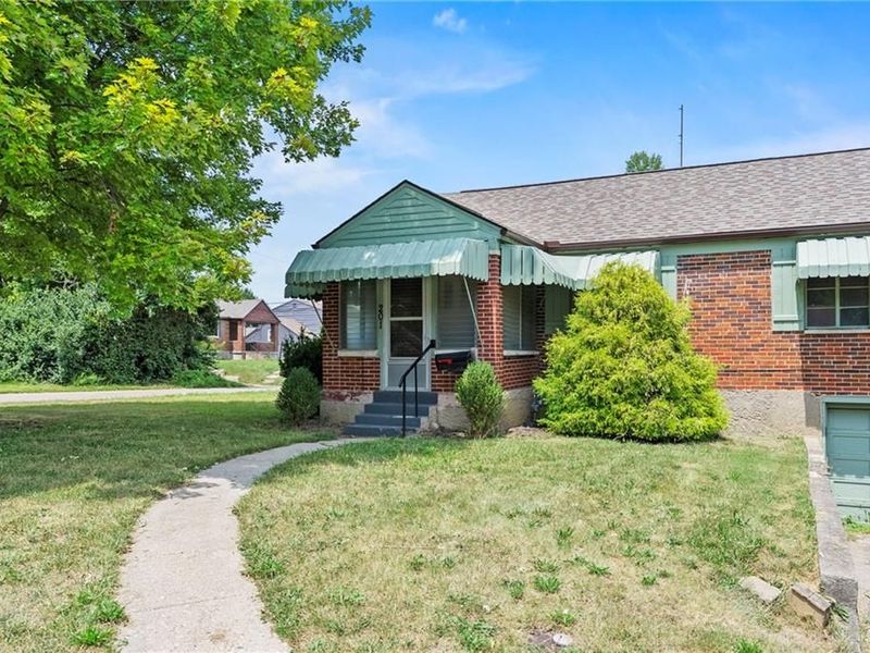 201 Castlewood Avenue, Harrison Township, OH 45405 Photo 3
