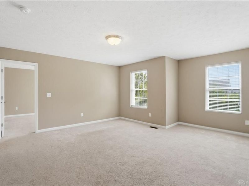 2571 Sunset Maple Drive, Tipp City, OH 45371 Photo 14