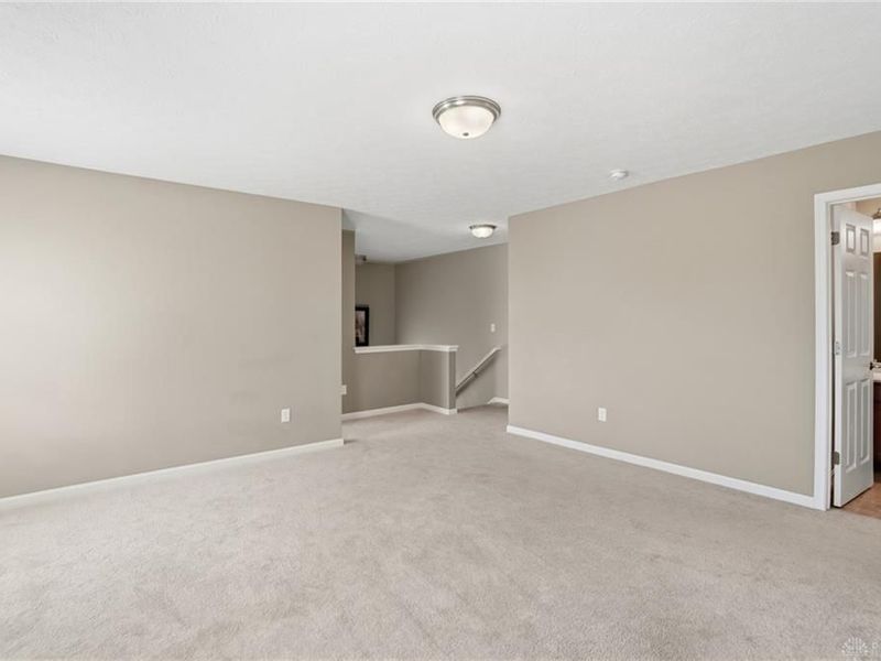 2571 Sunset Maple Drive, Tipp City, OH 45371 Photo 15