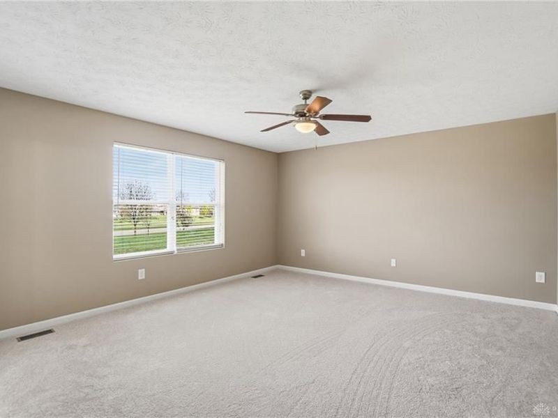 2571 Sunset Maple Drive, Tipp City, OH 45371 Photo 19