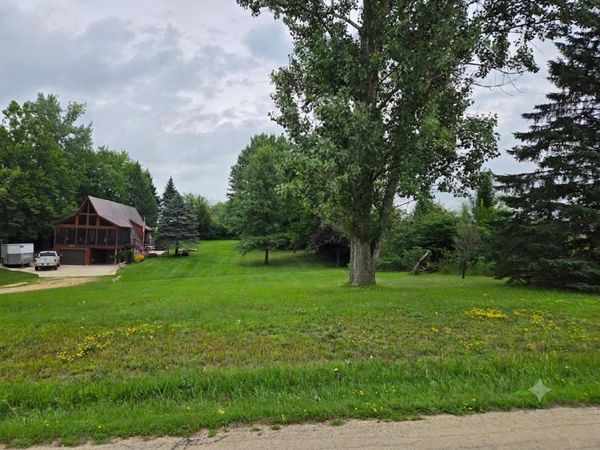 4A62 E Apple Canyon Road, APPLE RIVER, IL 61001