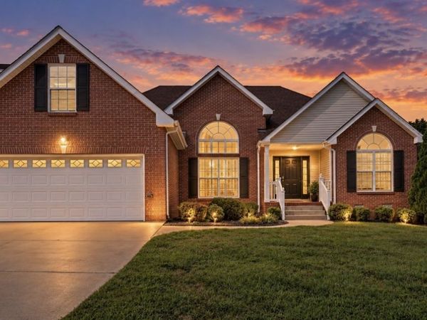 4394 Monticello Trce, Adams, TN 37010