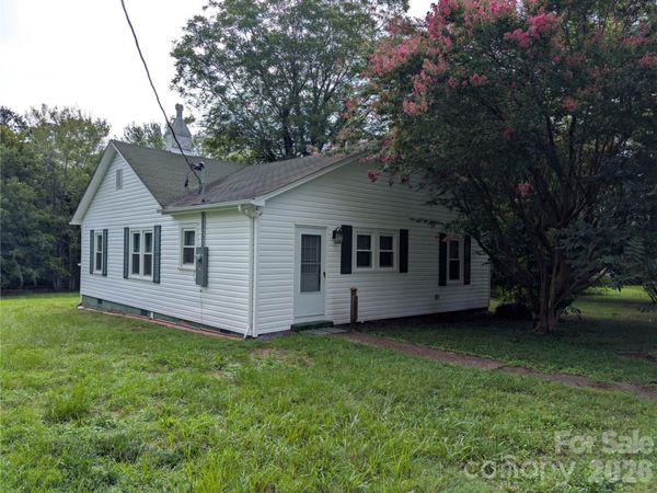 661 Central Street, Hudson, NC 28638