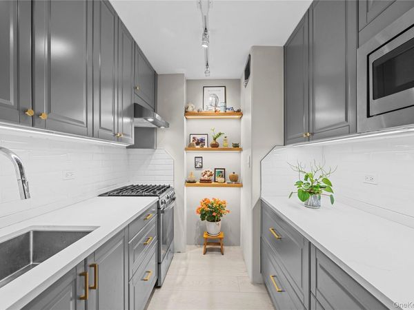 4140 Union Street, Unit 4M, Flushing, NY 11355