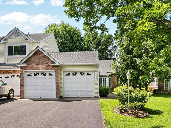 5661 Donegal Court, Shoreview, MN 55126
