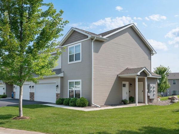 573 Ravencroft Road, Waconia, MN 55387