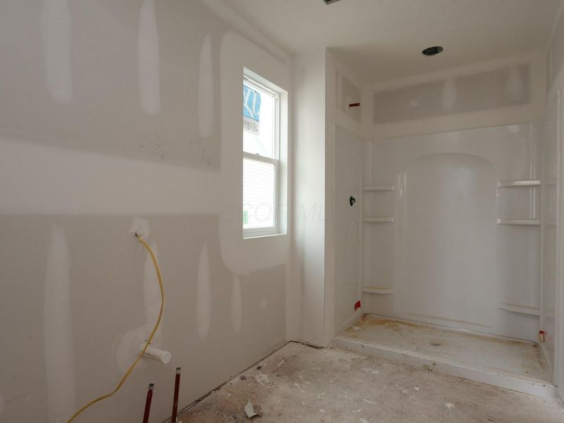 1021 Dawsons Drive, Hebron, OH 43025 Photo 13