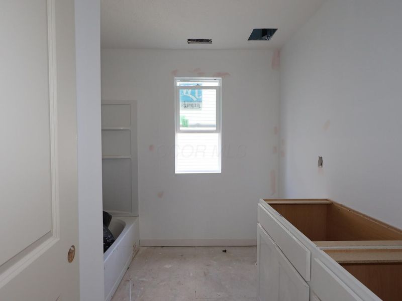 1021 Dawsons Drive, Hebron, OH 43025 Photo 16