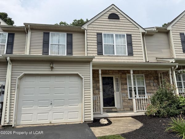 110 Fox Hollow Drive, Drums, PA 18222