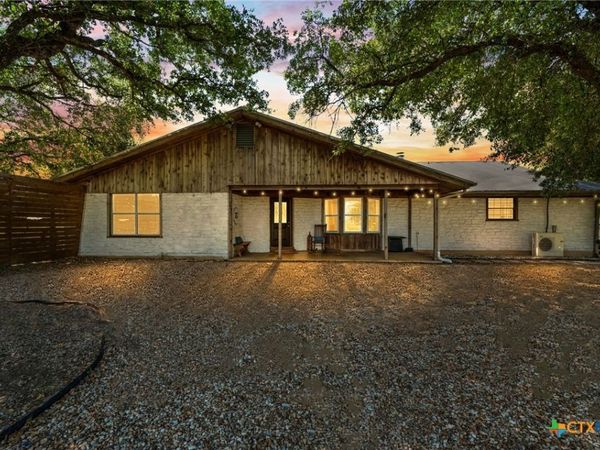 1421 Fm 1660 , Hutto, TX 78634