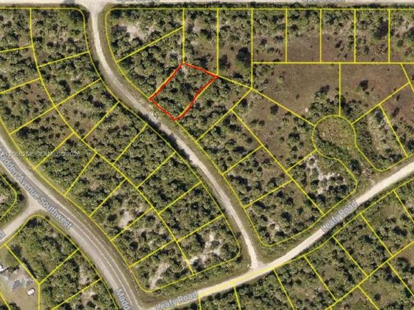 3051 SW Libby Ave , Palm Bay, FL 32908