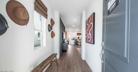 8314 Violet Oak Drive, Reno, NV 89506 Photo