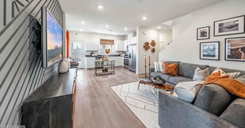 8314 Violet Oak Drive, Reno, NV 89506 Photo