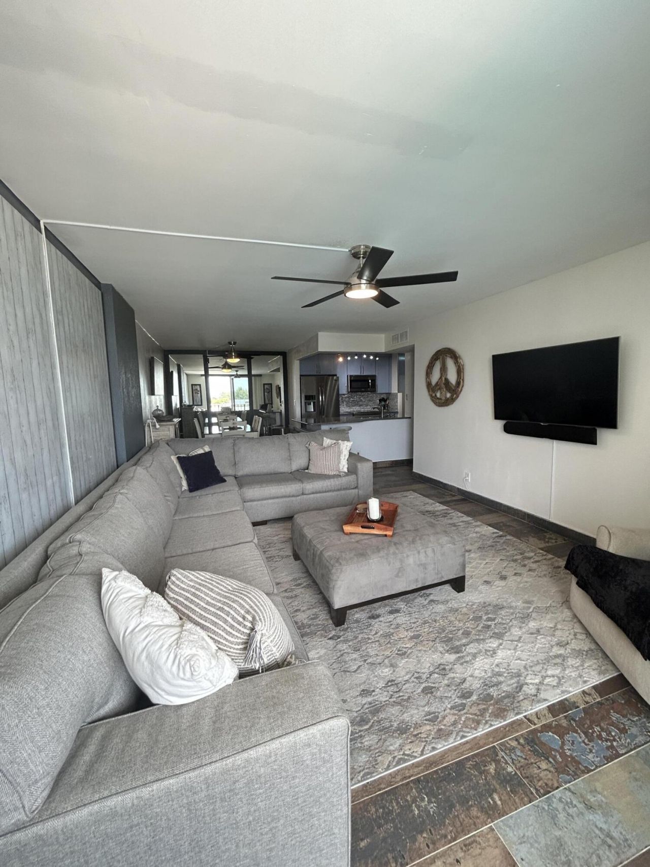 1009 N Ocean Boulevard N, Unit 401, Pompano Beach, FL 33062 Photo