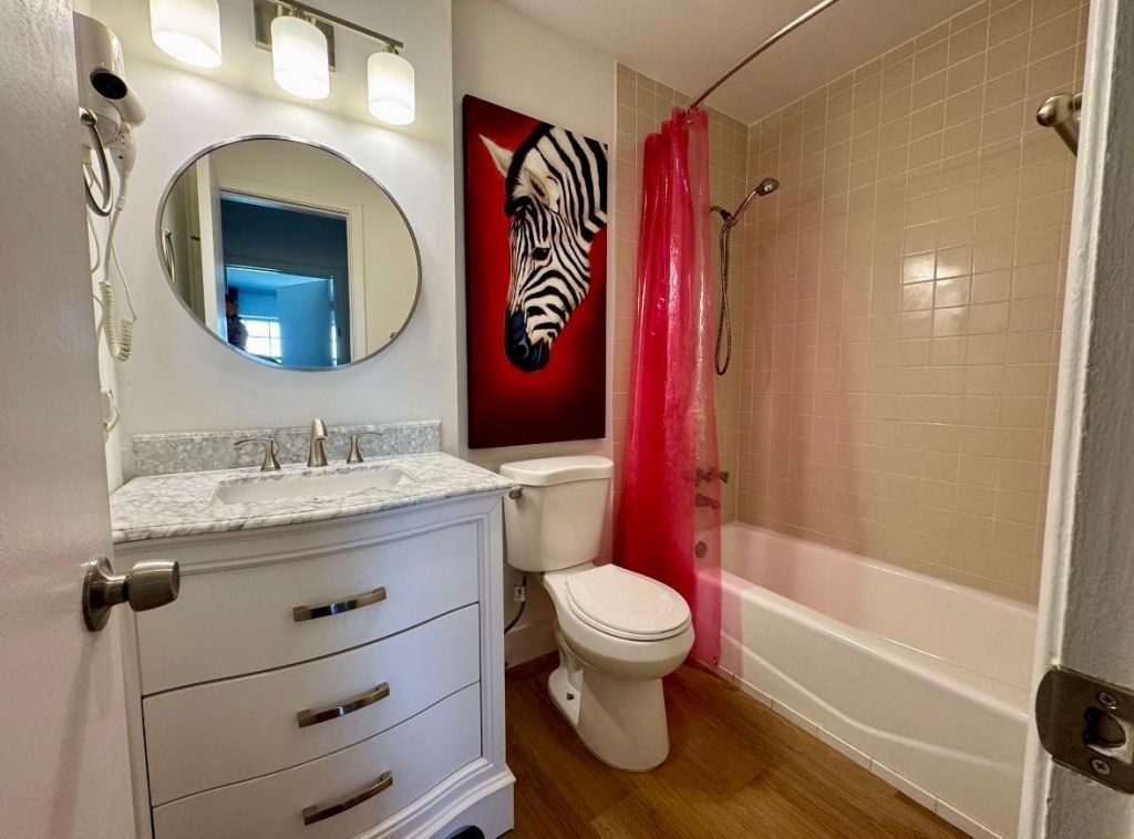 299 SW 7th Street, Unit 2070, Boca Raton, FL 33432 Photo