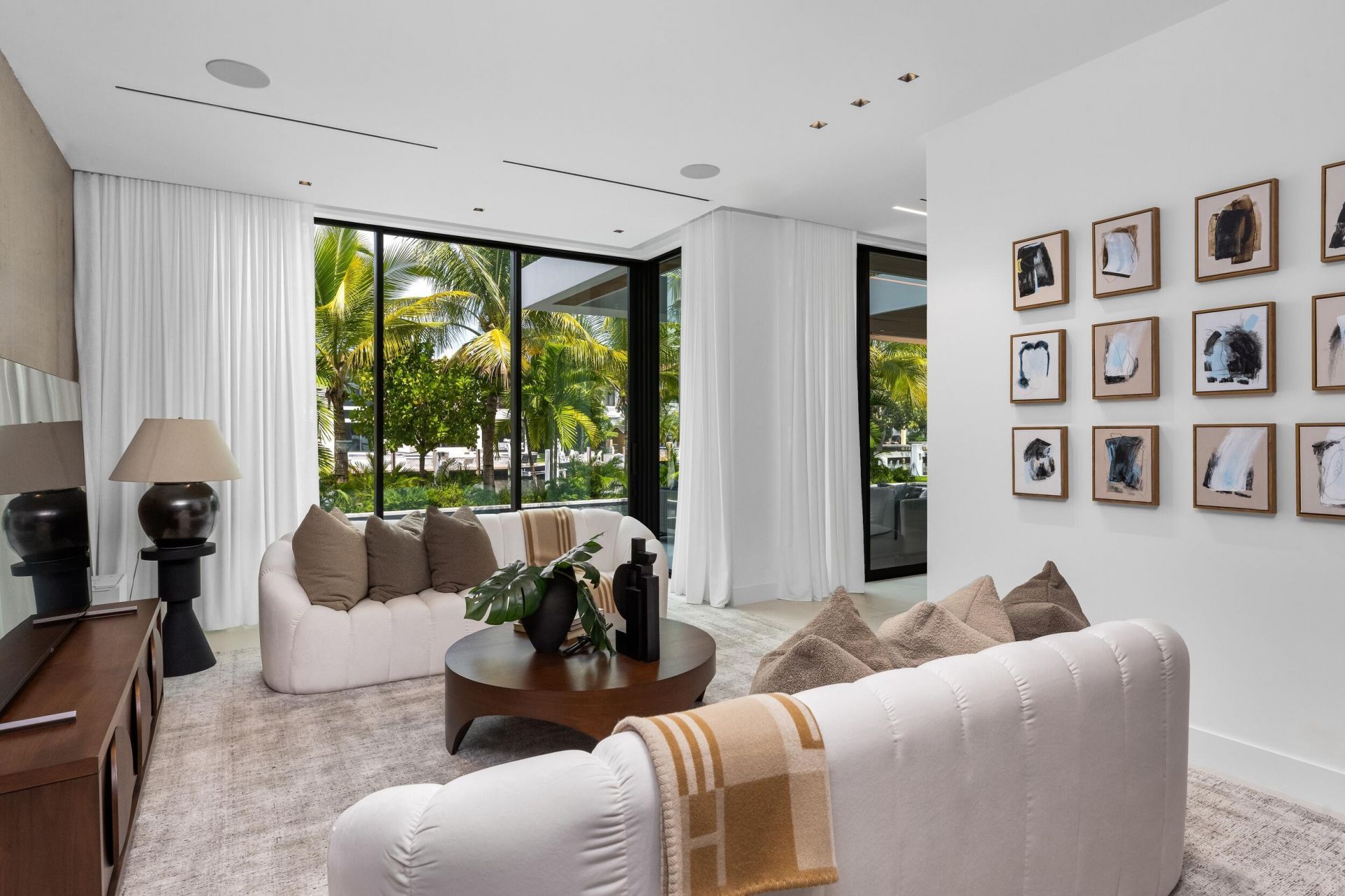 41 Nurmi Drive, Fort Lauderdale, FL 33301 Photo