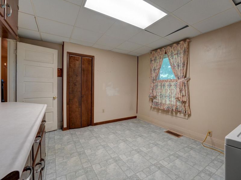 8150 Snake Road, Dayton, OH 45426 Photo 29