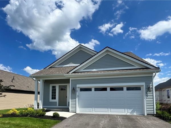 6109 Caleb Ct Court, Farmington, NY 14425