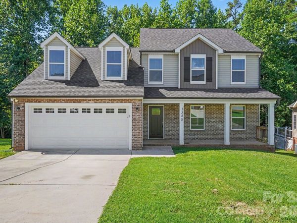1548 Mayfair Drive , Conover, NC 28613
