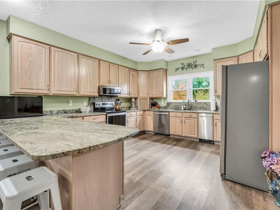 Property Image 16