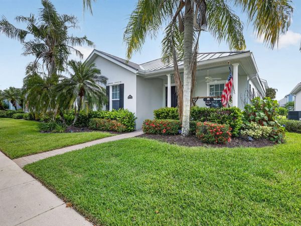10542 SW WESTLAWN Boulevard, Port St. Lucie, FL 34987