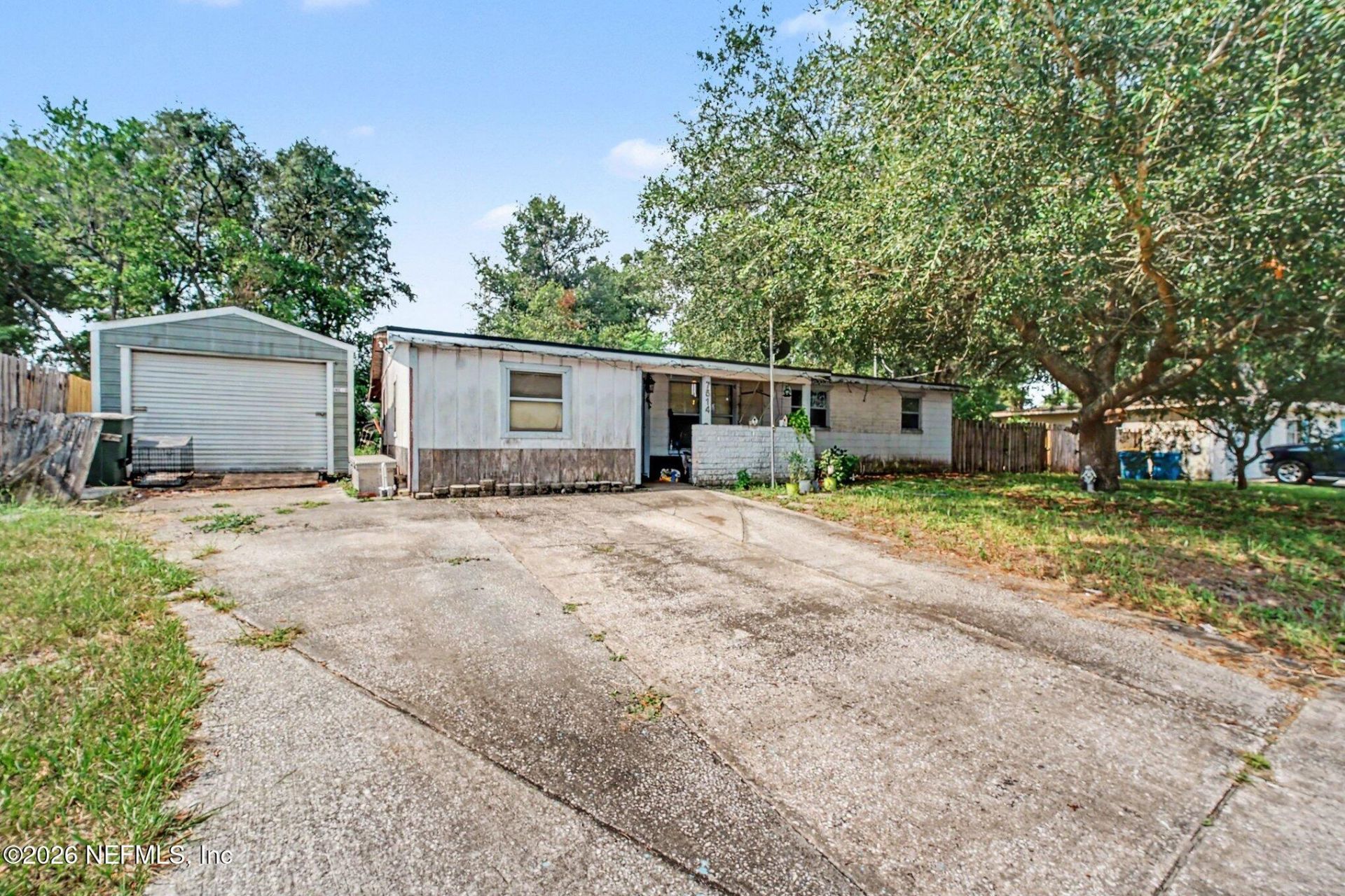 7514 Dalehurst Drive S, Jacksonville, FL 32277 Main Photo
