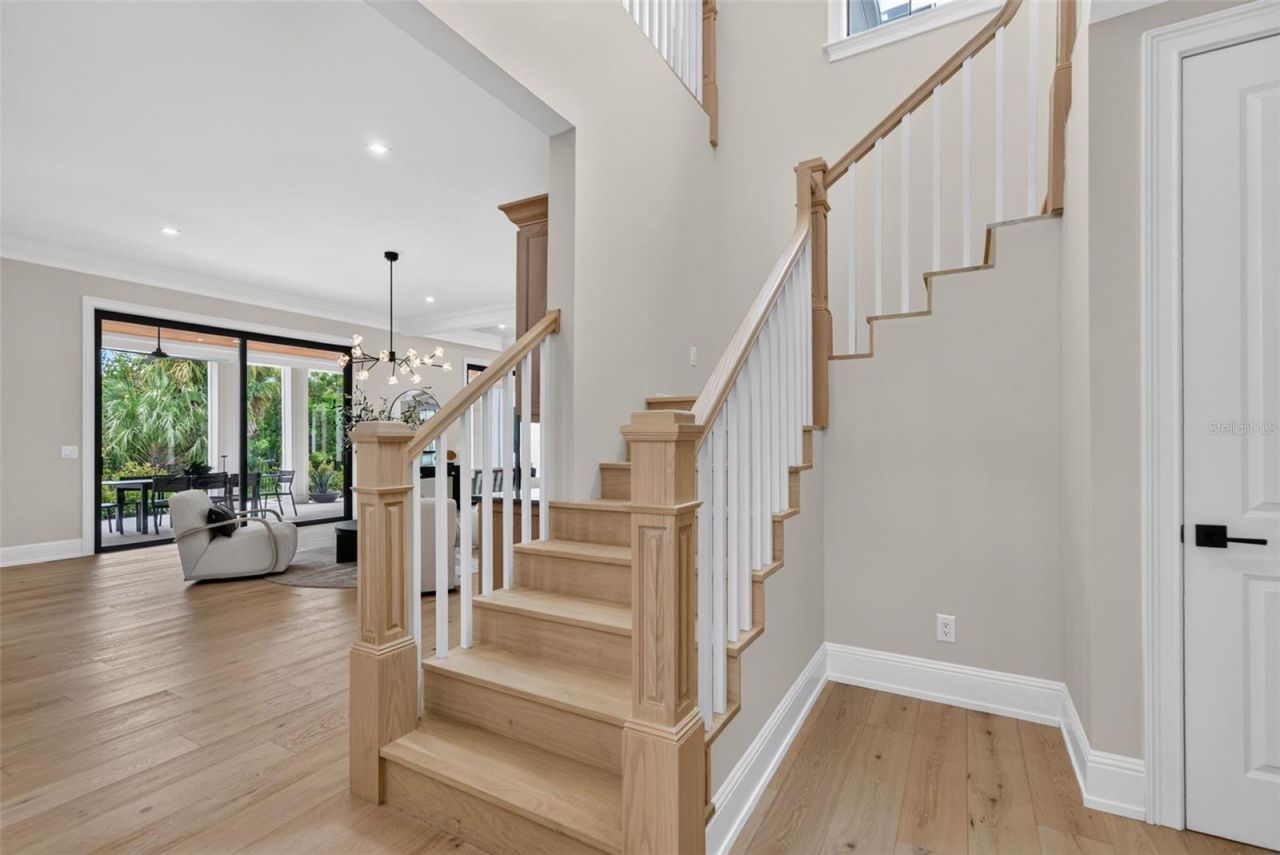 656 Tropical Circle, Sarasota, FL 34242 Photo