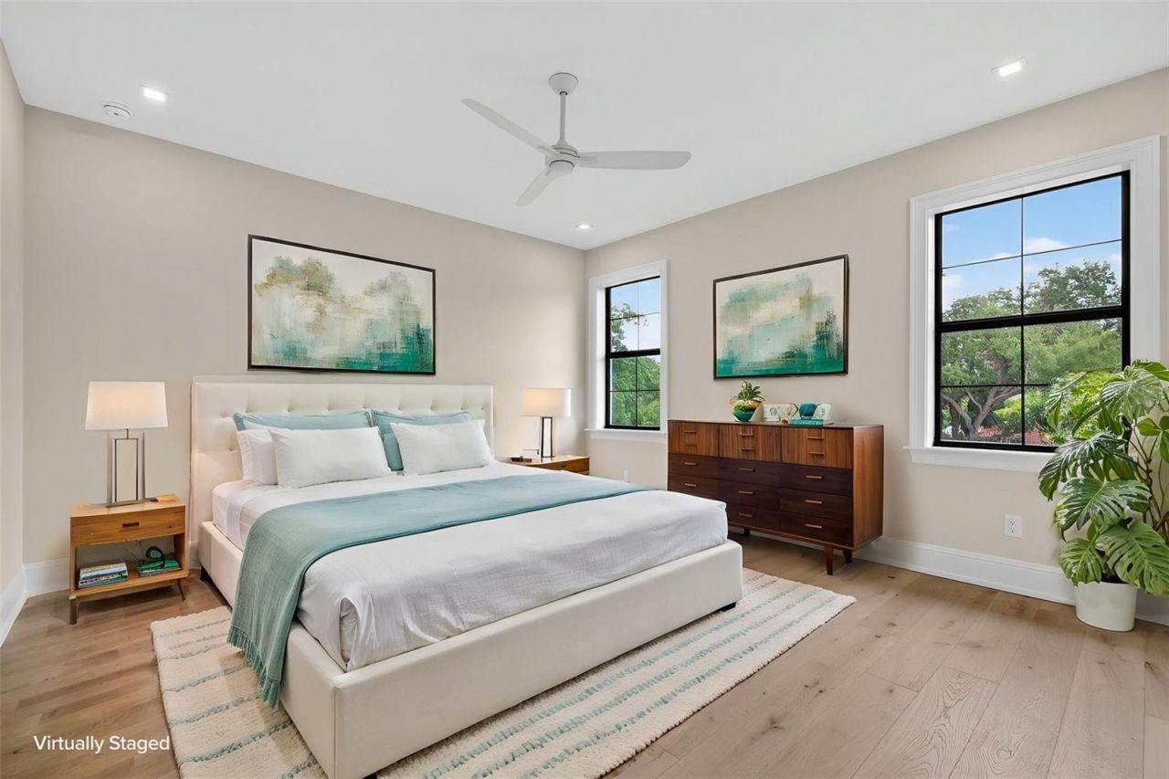 656 Tropical Circle, Sarasota, FL 34242 Photo