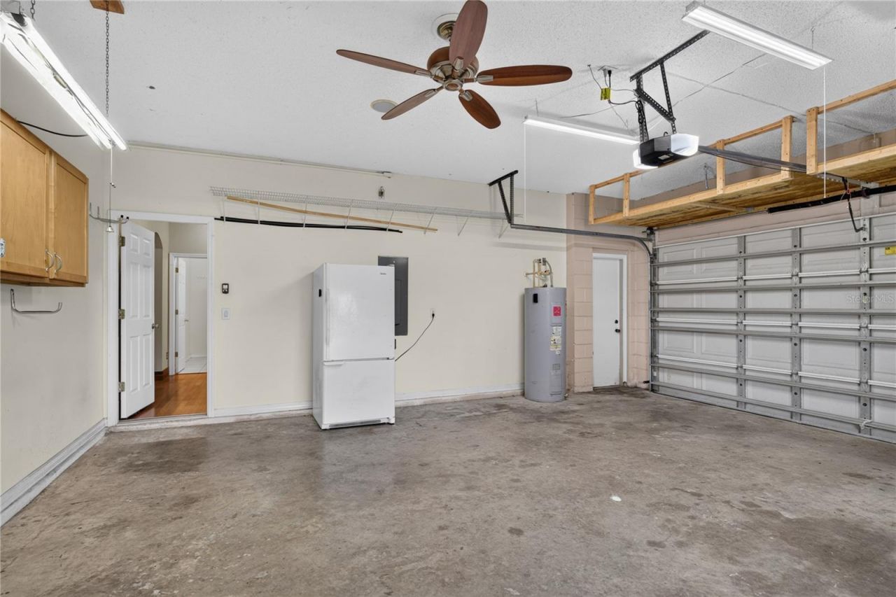 7314 Spring Mountain Lane, Yalaha, FL 34797 Photo