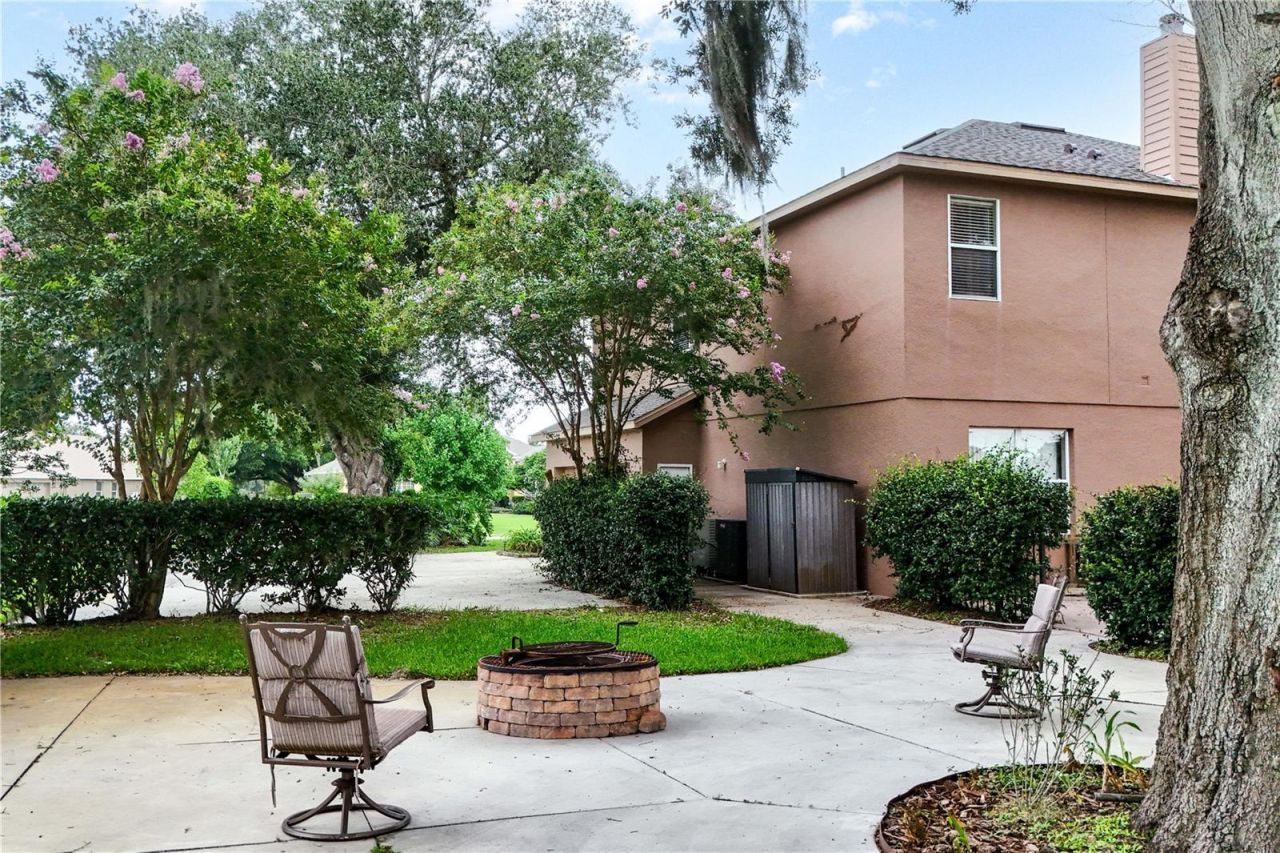 7314 Spring Mountain Lane, Yalaha, FL 34797 Photo