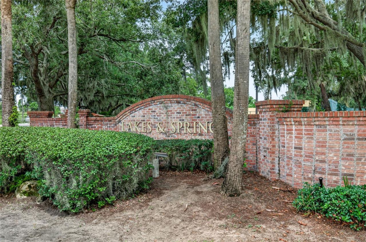 7314 Spring Mountain Lane, Yalaha, FL 34797 Photo
