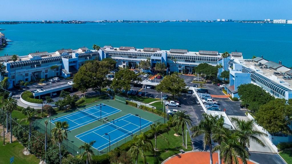 5155 Isla Key Boulevard S, Unit 304, Saint Petersburg, FL 33715 Photo