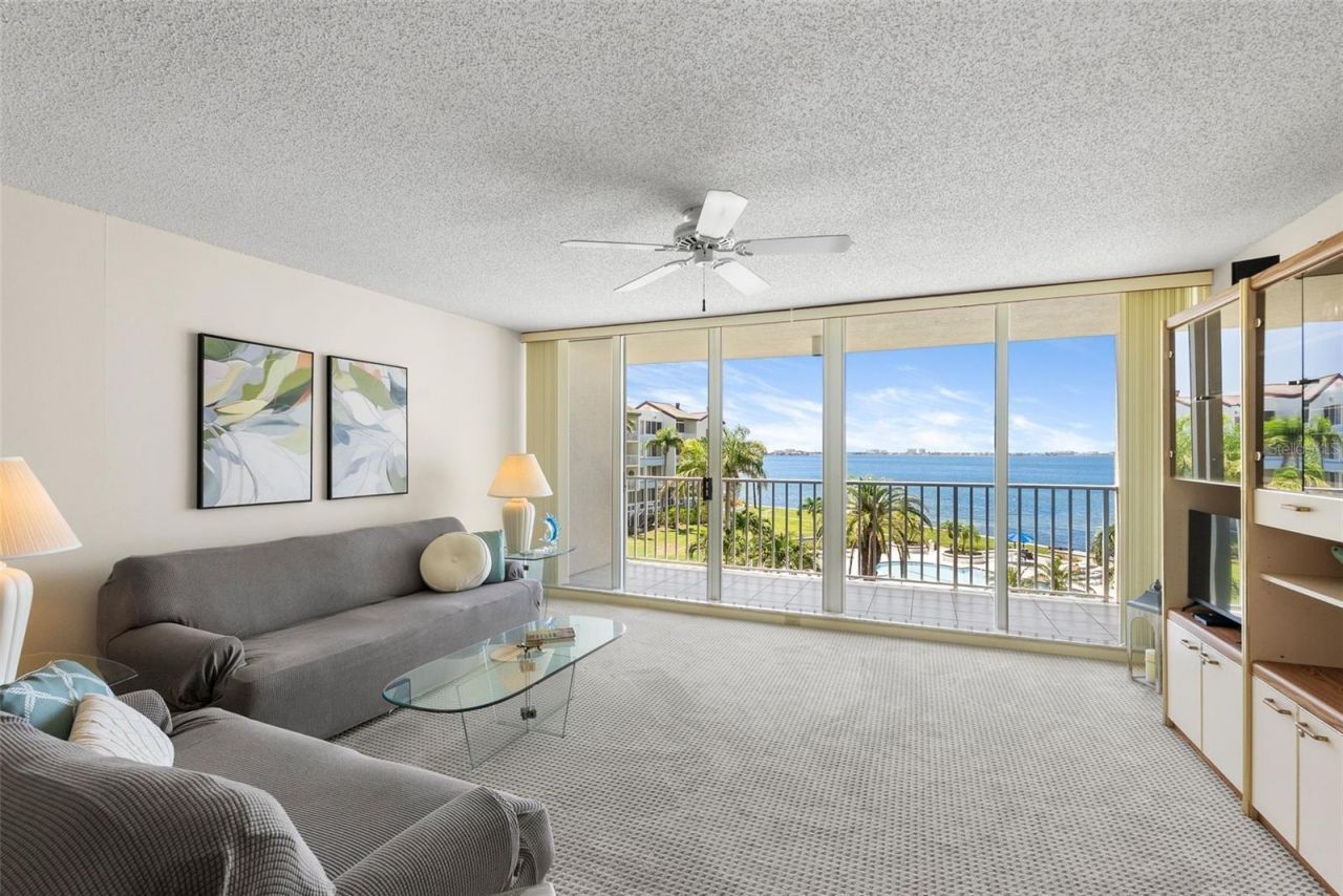5155 Isla Key Boulevard S, Unit 304, Saint Petersburg, FL 33715 Photo