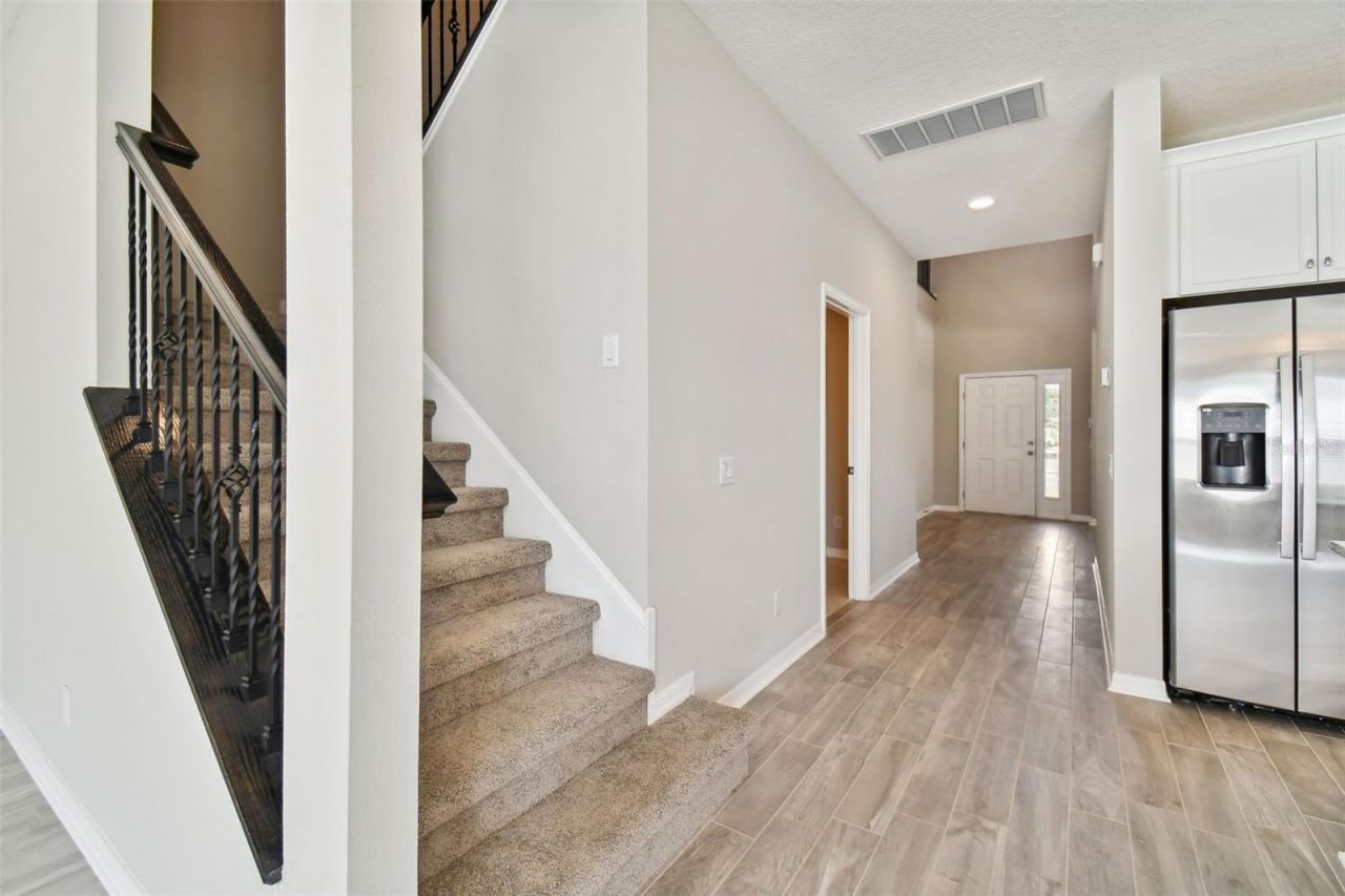 38190 Shale Stone Court, Zephyrhills, FL 33540 Photo
