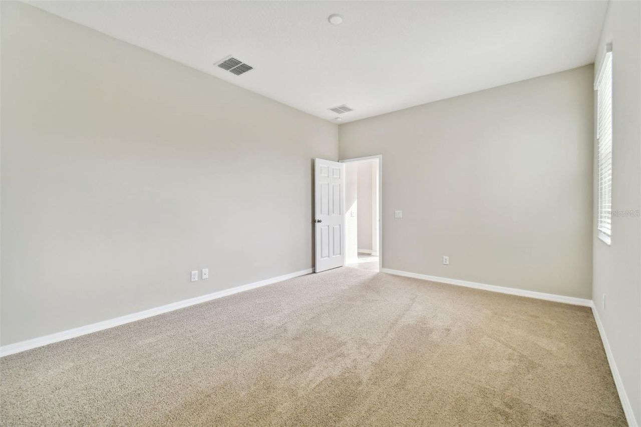 38190 Shale Stone Court, Zephyrhills, FL 33540 Photo