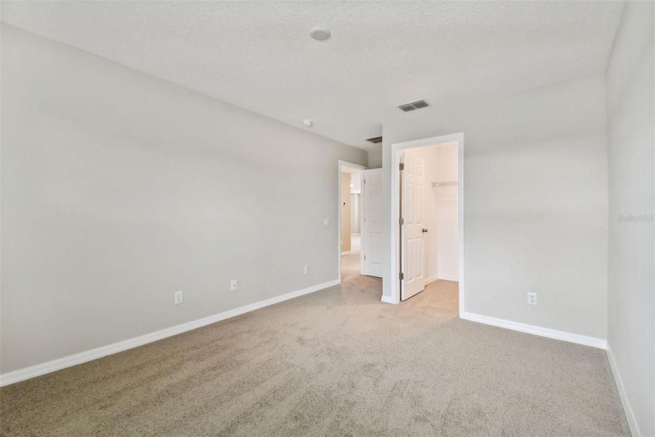 38190 Shale Stone Court, Zephyrhills, FL 33540 Photo