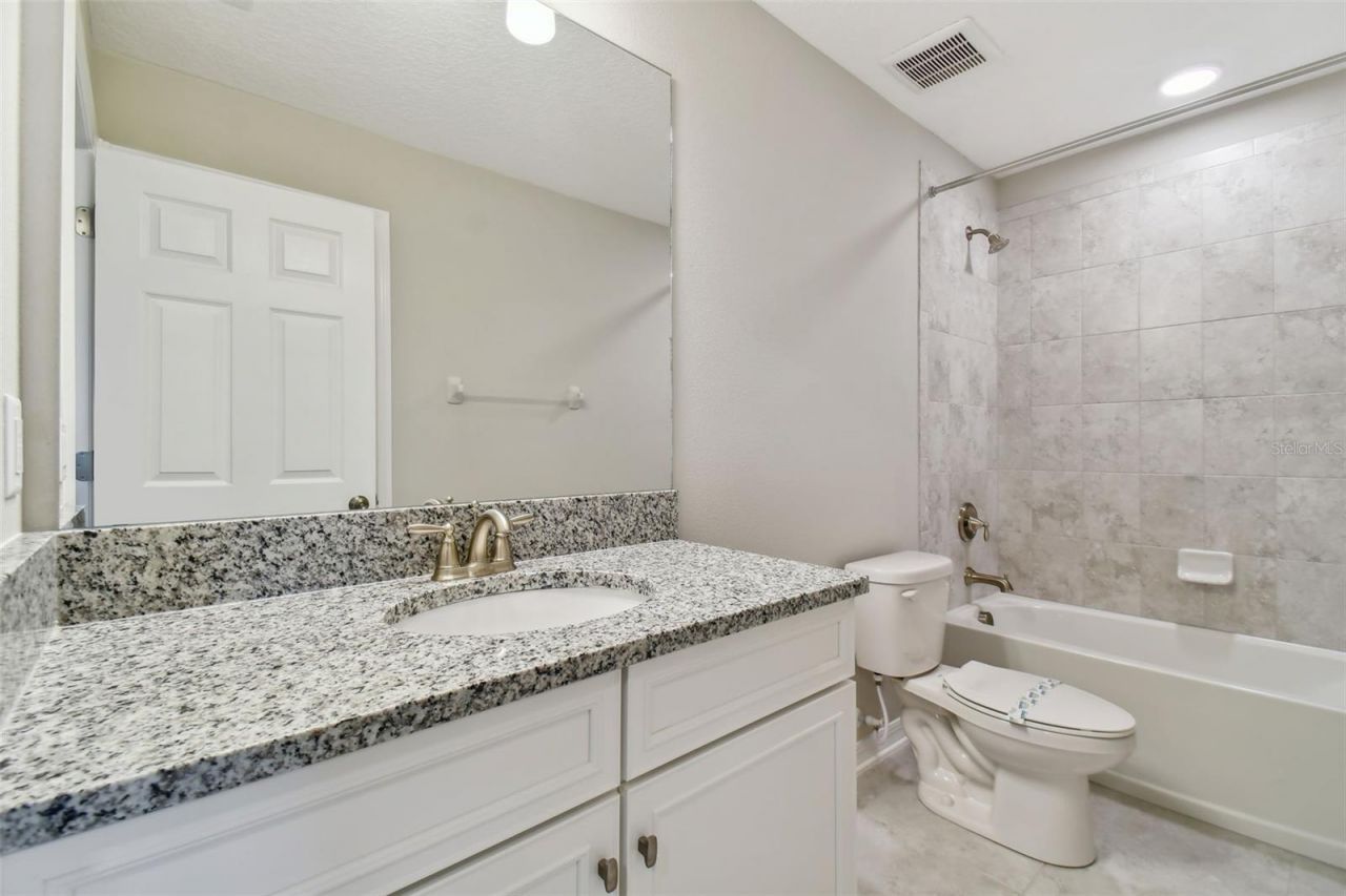 38190 Shale Stone Court, Zephyrhills, FL 33540 Photo